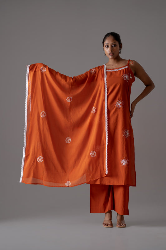 Noodle strap embroidered suit